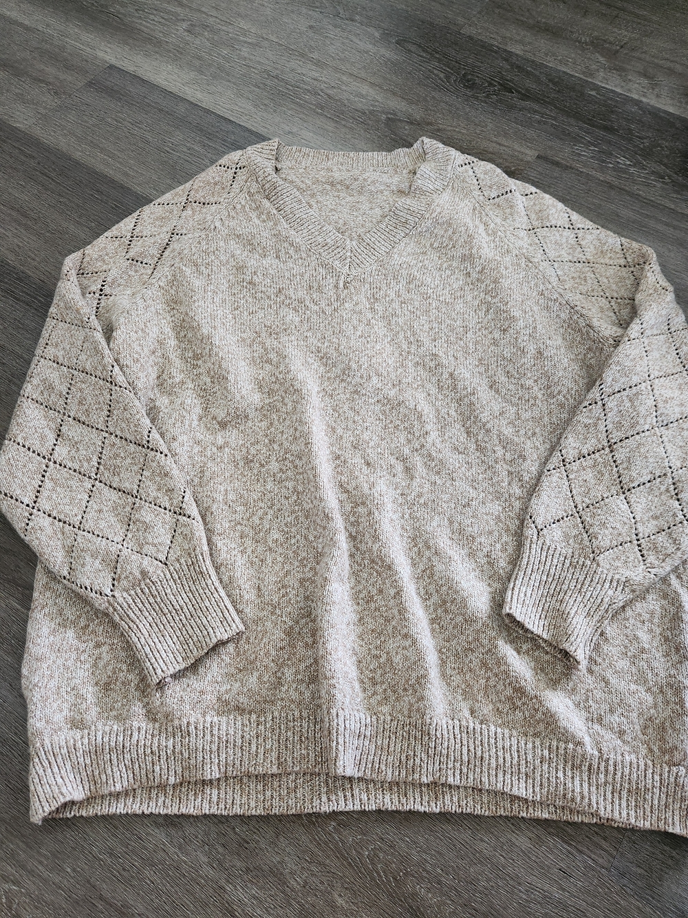 Women’s Neutral V-Neck Knit Sweater - Beige Large